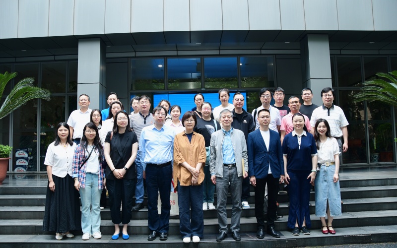 20250516上海市虹口区委来汉调研座谈_副本